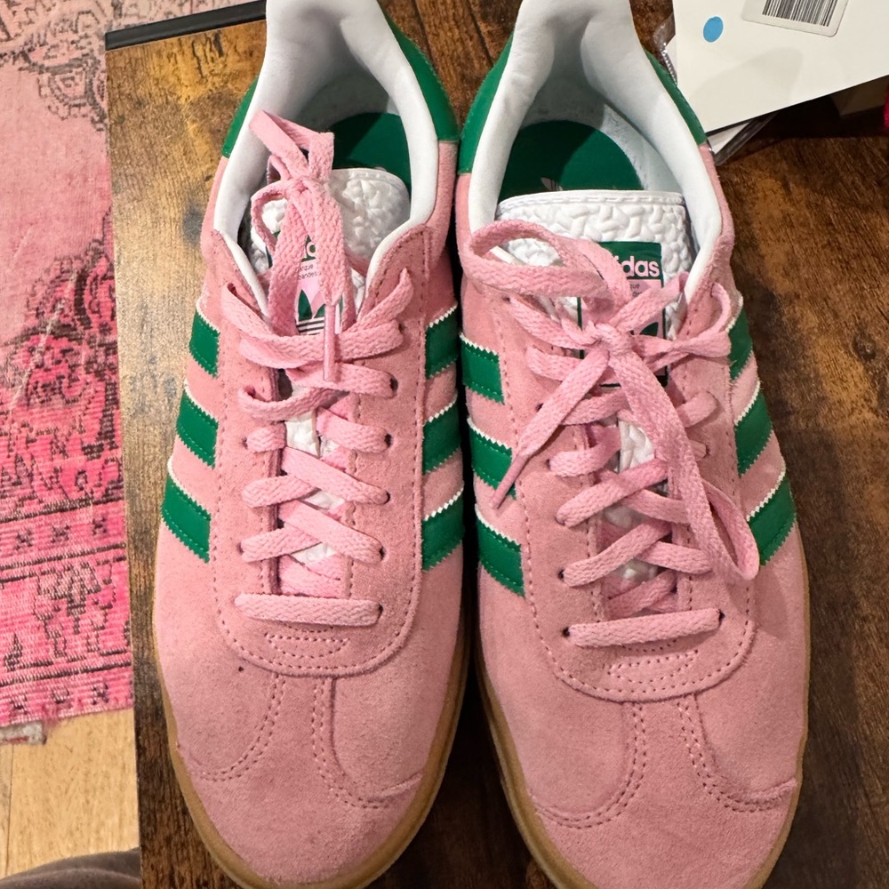 Adidas gazelle Pink /Green platform Sneakers